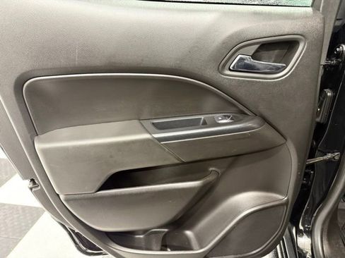 Used 2021 Chevrolet Colorado ZR2 w/ Colorado ZR2 Bison Edition image 17