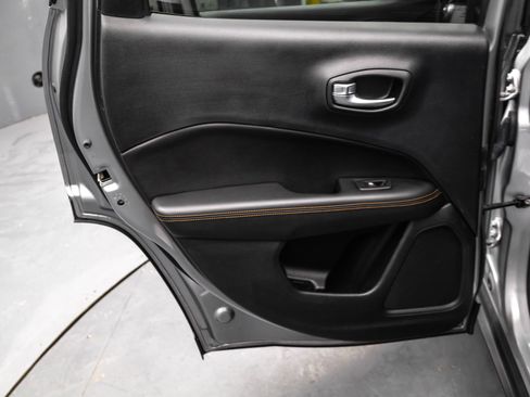 Used 2021 Jeep Compass Limited image 32