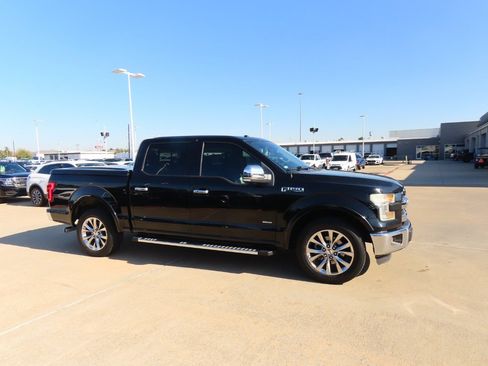 Used 2016 Ford F150 Lariat image 7