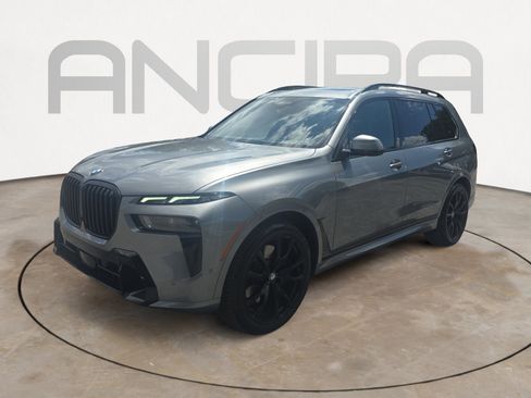 Used 2024 BMW X7 xDrive40i w/ M Sport Package AWD/4WD image 6