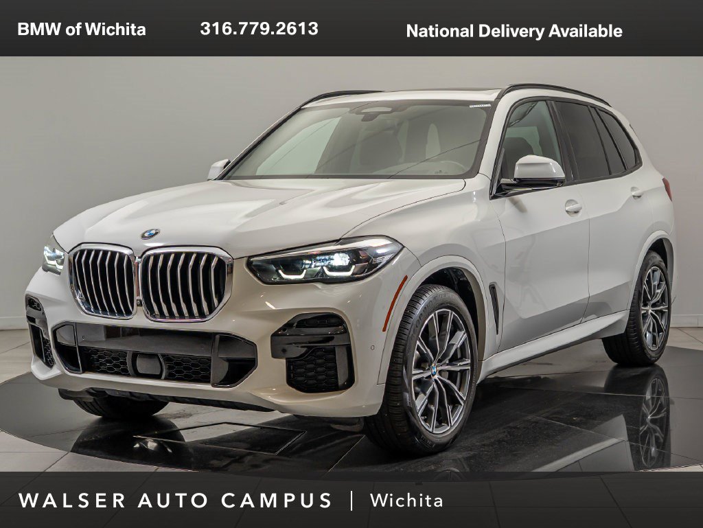 Used 2022 BMW X5 xDrive40i w/ M Sport Package AWD/4WD image 1