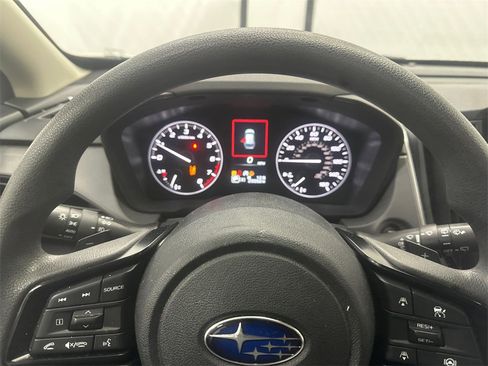 Used 2024 Subaru Crosstrek 2.0i Premium image 28