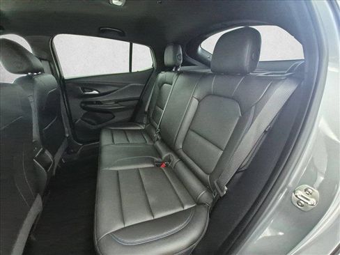 Used 2024 Buick Envista Sport Touring w/ Convenience I Package FWD image 20