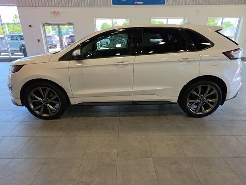 Used 2016 Ford Edge Sport w/ Equipment Group 401A AWD/4WD image 12