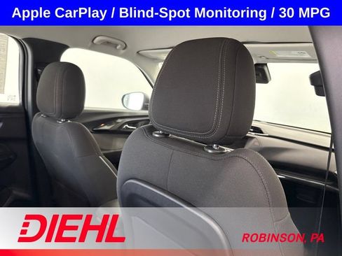 Used 2022 Chevrolet TrailBlazer LS AWD/4WD image 12