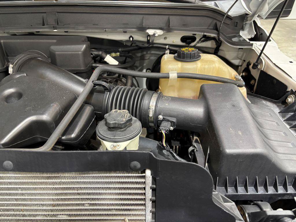 Used 2011 Ford F350 XL w/ Skid Plate Pkg AWD/4WD image 25