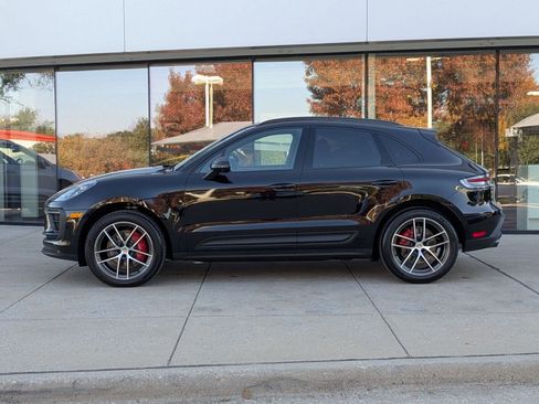 New 2026 Porsche Macan S image 2