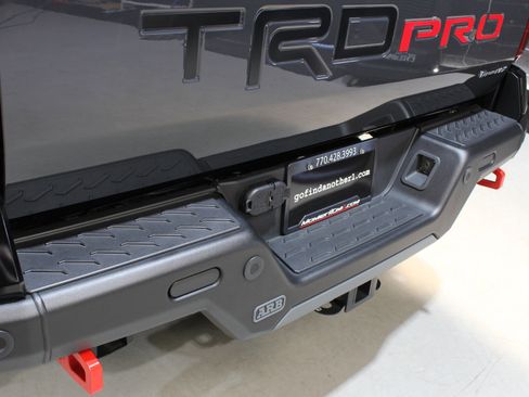 Used 2025 Toyota Tacoma TRD Pro image 16