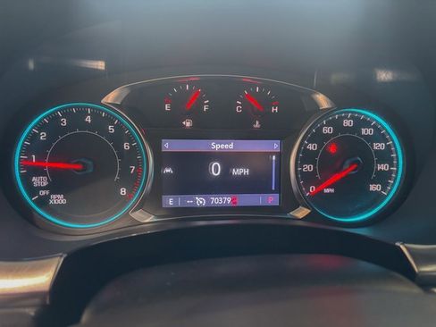 Used 2023 Chevrolet Traverse LT image 27