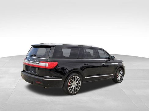 Used 2020 Lincoln Navigator L Reserve w/ Luxury Package image 4