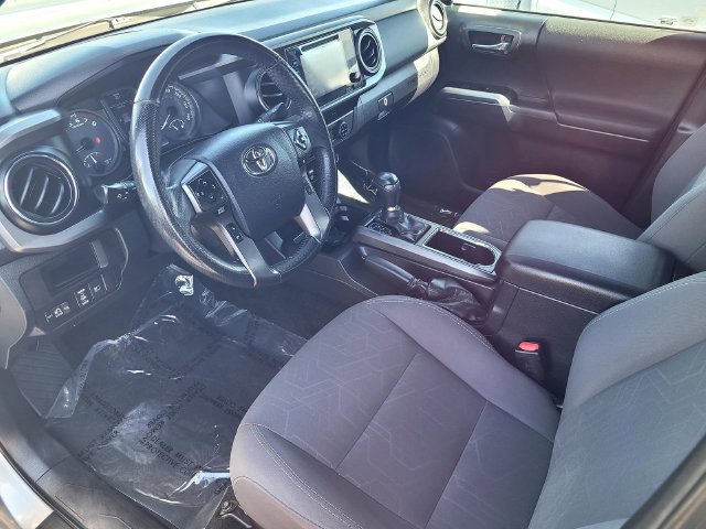 Used 2018 Toyota Tacoma TRD Sport RWD image 10