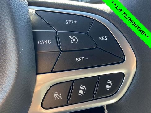 New 2026 Chrysler Pacifica Select image 21