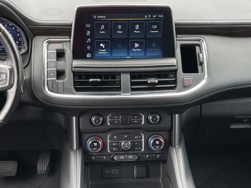 Used 2022 Chevrolet Tahoe LT w/ Luxury Package RWD image 16
