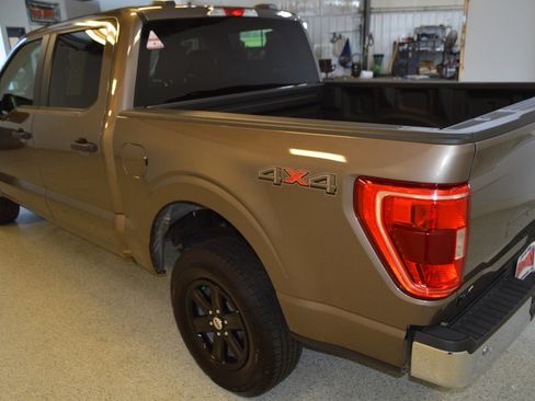 Used 2023 Ford F150 XLT image 5