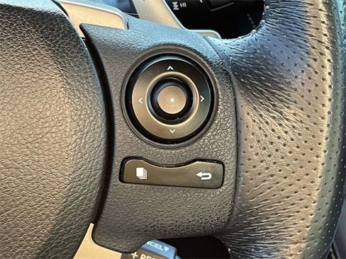 Used 2015 Lexus IS 350 image 20