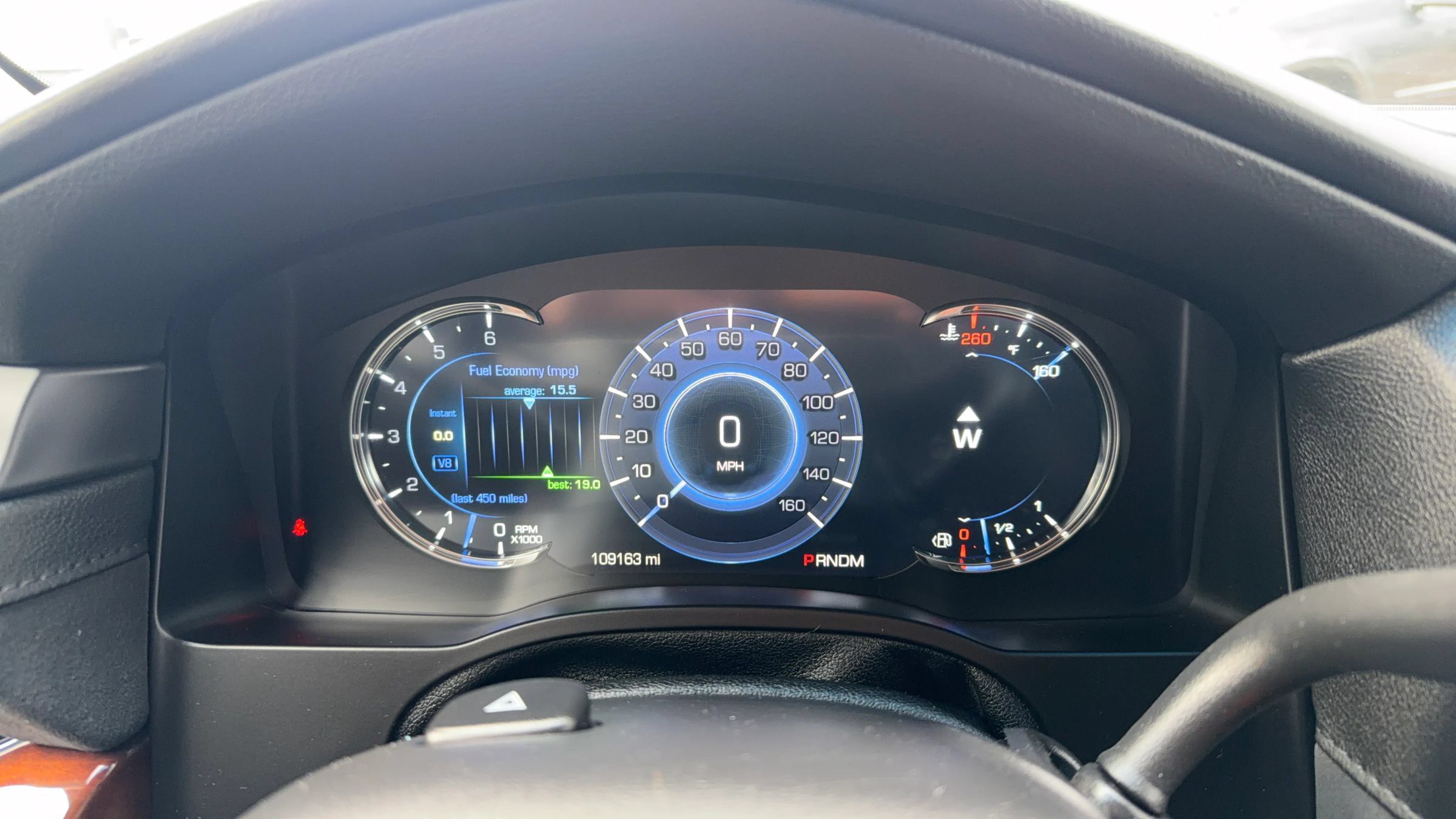 Used 2016 Cadillac Escalade Luxury AWD/4WD image 10