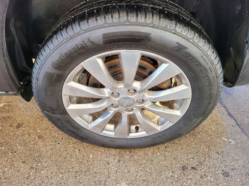 Used 2016 Jeep Cherokee Overland w/ Technology Group image 14