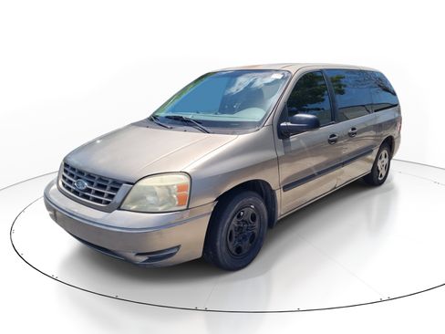Used 2005 Ford Freestar S FWD image 3
