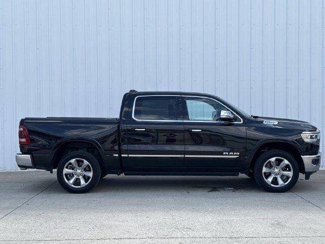 Used 2022 RAM 1500 Limited AWD/4WD image 3
