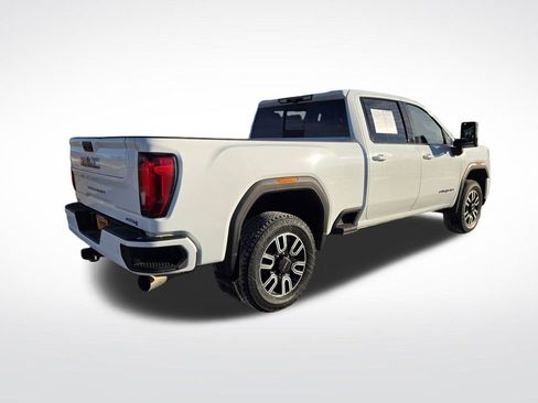 Used 2023 GMC Sierra 2500 AT4 w/ AT4 Preferred Package image 3