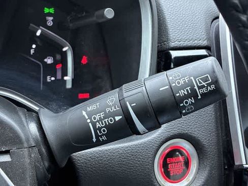 Used 2018 Honda CR-V Touring image 28