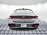 Used 2024 Hyundai Elantra Limited image 4
