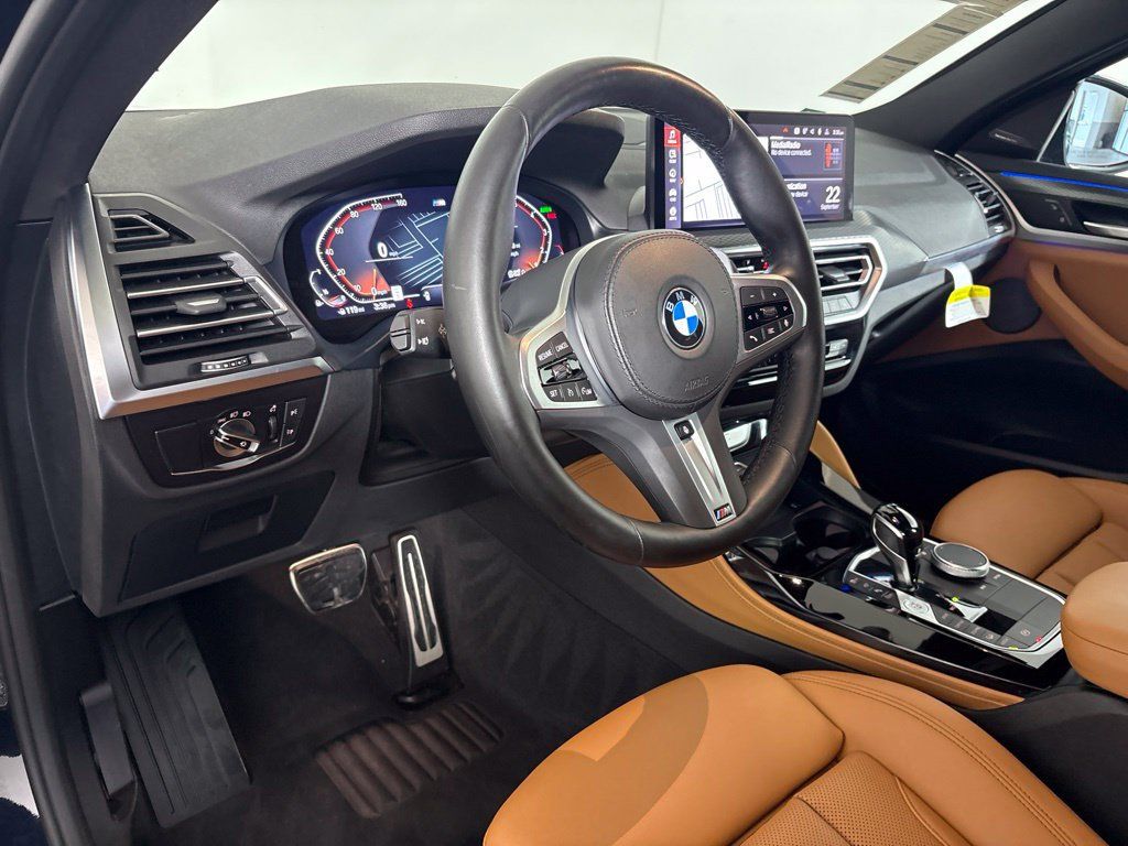 Certified 2024 BMW X4 xDrive30i w/ Premium Package AWD/4WD image 26