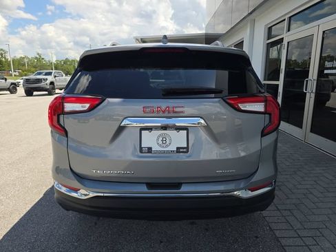 Certified 2023 GMC Terrain SLT AWD/4WD image 7