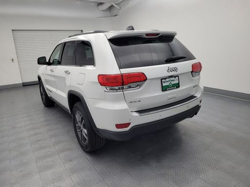 Used 2017 Jeep Grand Cherokee Limited AWD/4WD image 5