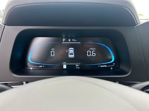 New 2026 Hyundai Elantra Sport FWD image 18