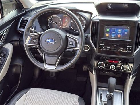 Used 2022 Subaru Forester Premium image 14