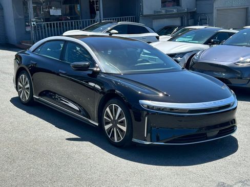 Used 2024 Lucid Air Touring AWD/4WD image 3