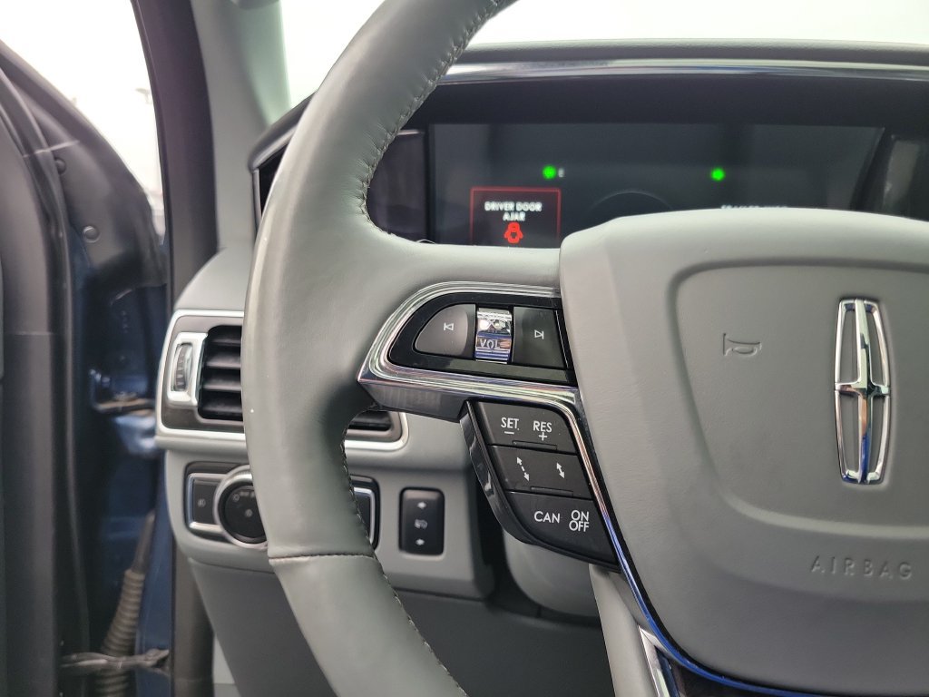 Certified 2019 Lincoln Navigator Reserve AWD/4WD image 25