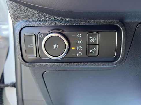 New 2026 Ford Explorer Platinum image 24