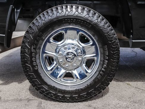 Used 2022 RAM 2500 Big Horn AWD/4WD image 12