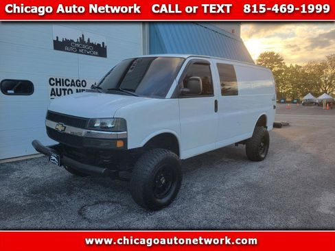 Used 2011 Chevrolet Express 1500 AWD image 1