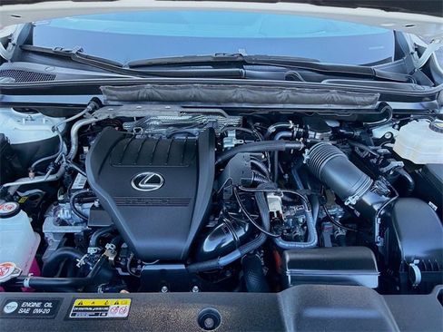 Used 2023 Lexus RX 500h F Sport image 36