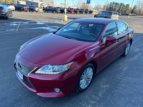 Used 2014 Lexus ES 350 w/ Luxury Package image 11