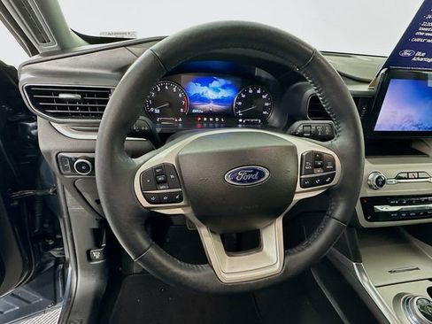 Certified 2023 Ford Explorer XLT w/ Equipment Group 202A image 18