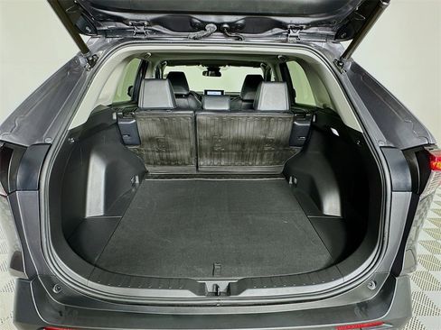 Used 2023 Toyota RAV4 XLE Premium image 24