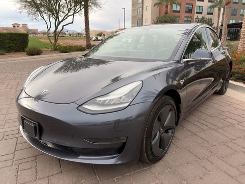 Used 2019 Tesla Model 3 Long Range image 6