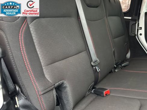 Certified 2022 Jeep Wrangler Unlimited Rubicon w/ Xtreme Recon 35" Tire Package image 41