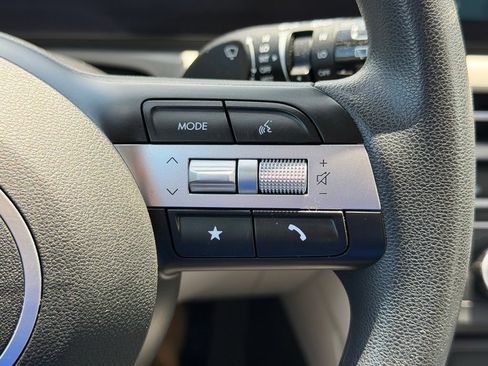 Certified 2026 Hyundai Tucson SE AWD/4WD image 17