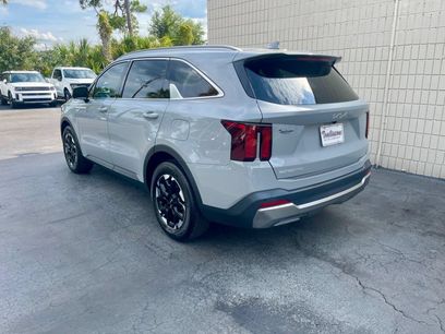 Used 2025 Kia Sorento S