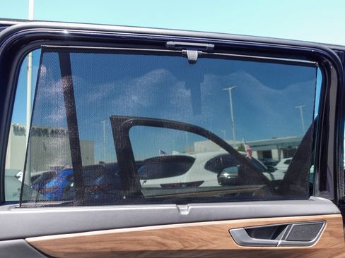 Used 2024 Volkswagen Atlas SE FWD image 22