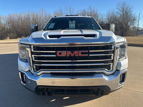 Used 2020 GMC Sierra 3500 SLT w/ SLT Premium Plus Package image 6