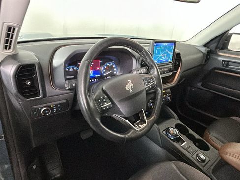 Used 2021 Ford Bronco Sport Outer Banks w/ Outer Banks Package AWD/4WD image 14
