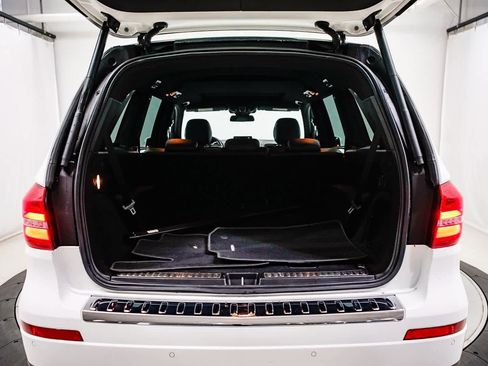 Certified 2017 Mercedes-Benz GLS 450 4MATIC image 28