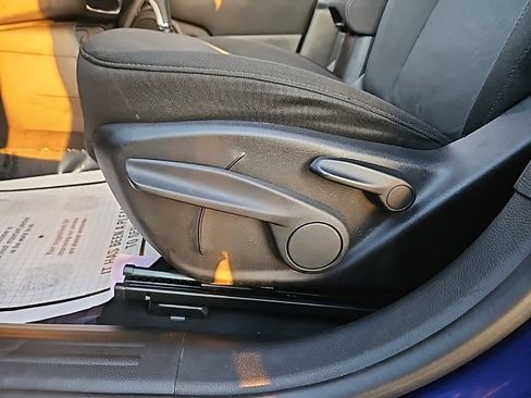 Used 2017 Jeep Renegade Latitude image 20