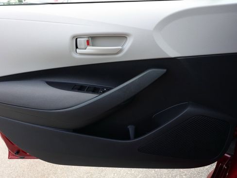 Used 2024 Toyota Corolla LE image 22